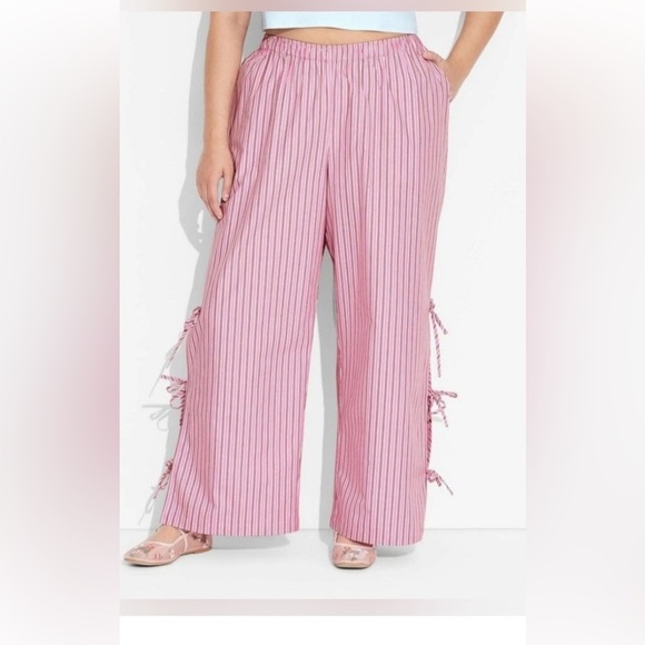 Women's High-Rise Side-Tie Relaxed Boxer Pants - Wild Fable Red Striped - Picture 6 of 7